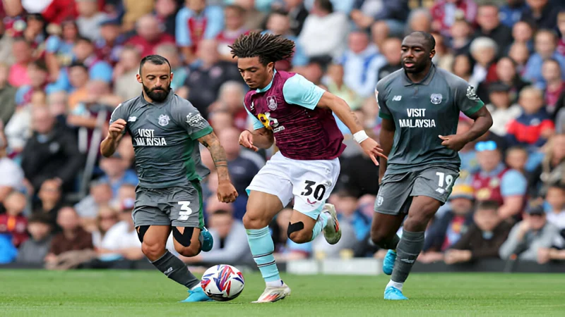 Soi keo bong da Cardiff City vs Burnley 2